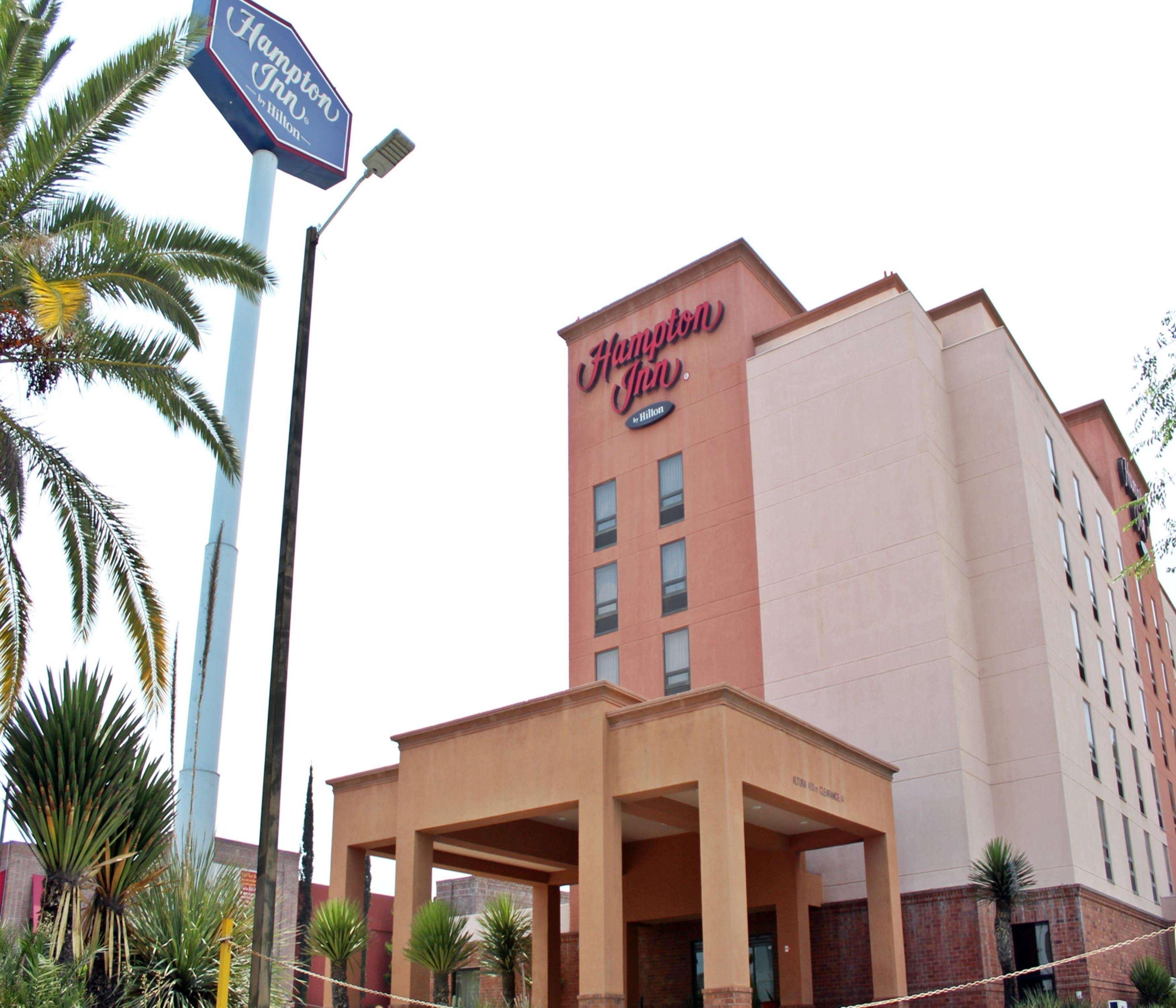 Hampton By Hilton Saltillo Zona Aeropuerto Exterior foto