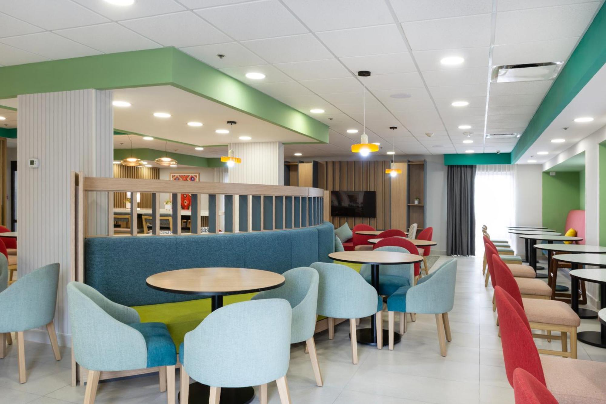 Hampton By Hilton Saltillo Zona Aeropuerto Exterior foto