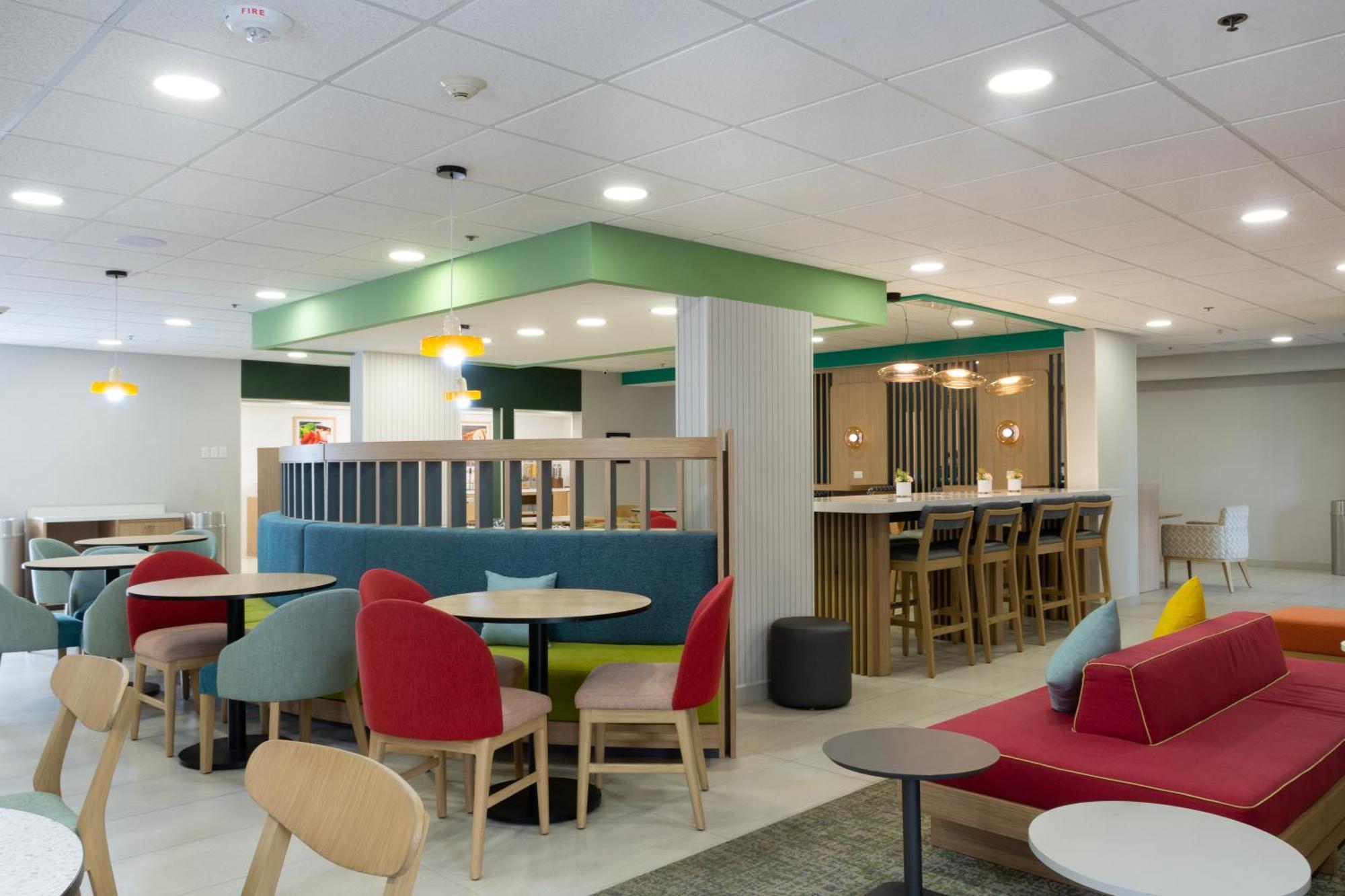 Hampton By Hilton Saltillo Zona Aeropuerto Exterior foto
